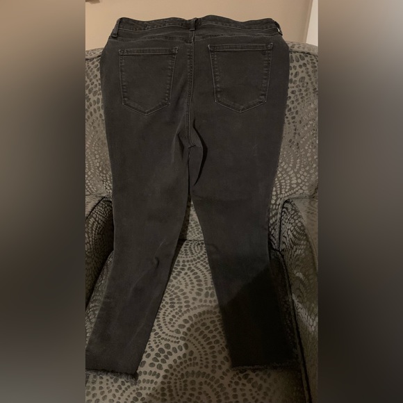 Jessica Simpson Adored H Rise Jeans, Good Condition, Faded Black,Cut Off Hems - Picture 9 of 10